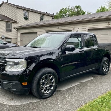 I found a water bottle that fits in the Maverick's door really well   MaverickTruckClub - 2022+ Ford Maverick Pickup Forum, News, Owners,  Discussions