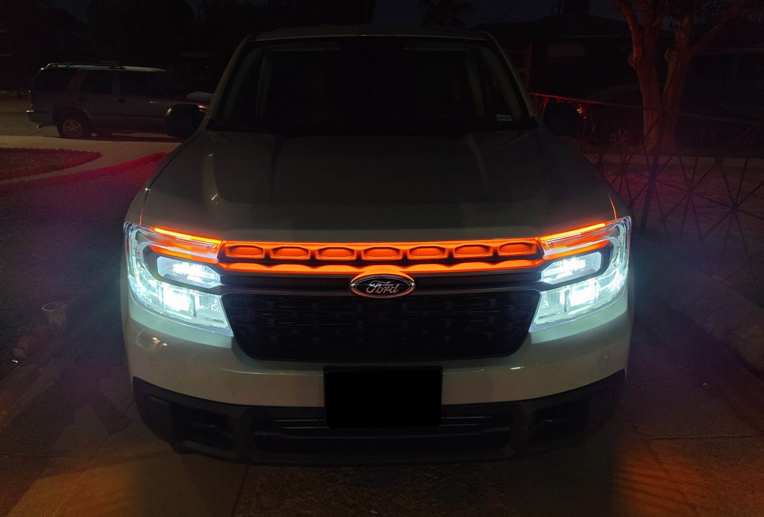 Maverick grill LED amber accent down lights | MaverickTruckClub - 2022 ...